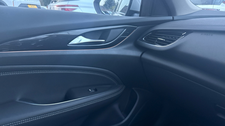 Vauxhall Insignia 1.6 Turbo D [136] Tech Line Nav 5dr Diesel Hatchback